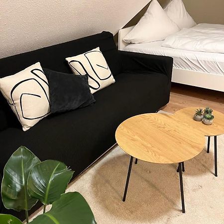 Nami - Robin - Helle Apartments Mitten In Der Stadt Меммінген Екстер'єр фото