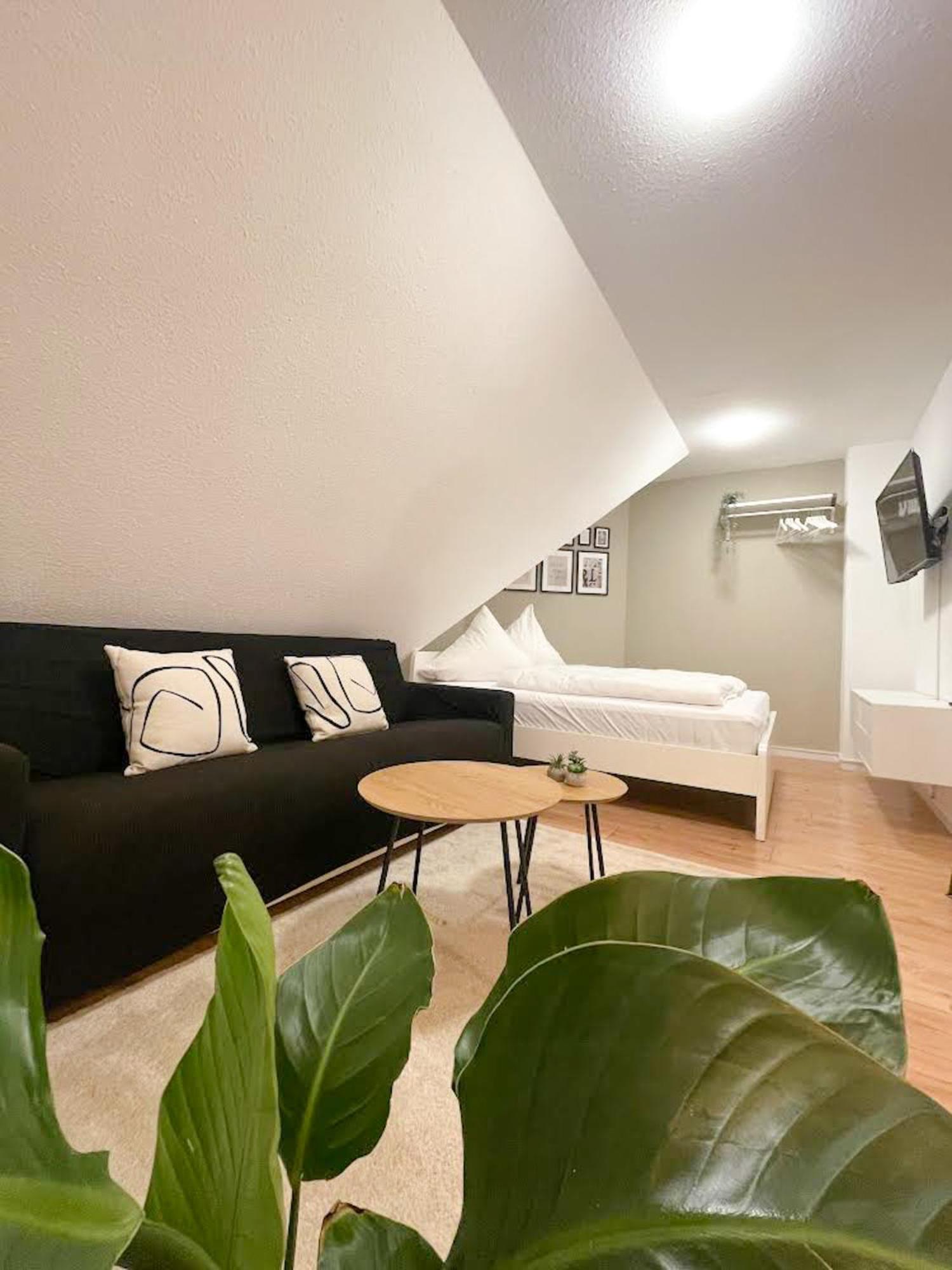 Nami - Robin - Helle Apartments Mitten In Der Stadt Меммінген Екстер'єр фото